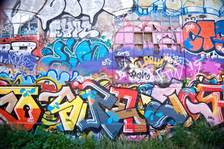 Stand Up To Vandals With Expert Graffiti Removal Thumbnail